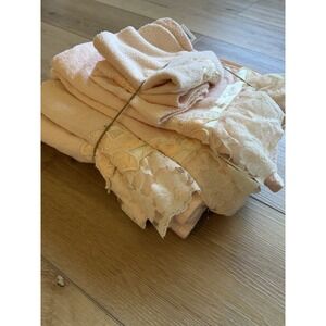 VTG Towel Set 6. Pc Powder Pink Lace MCM Retro Bath Towels Granny Cottage Core